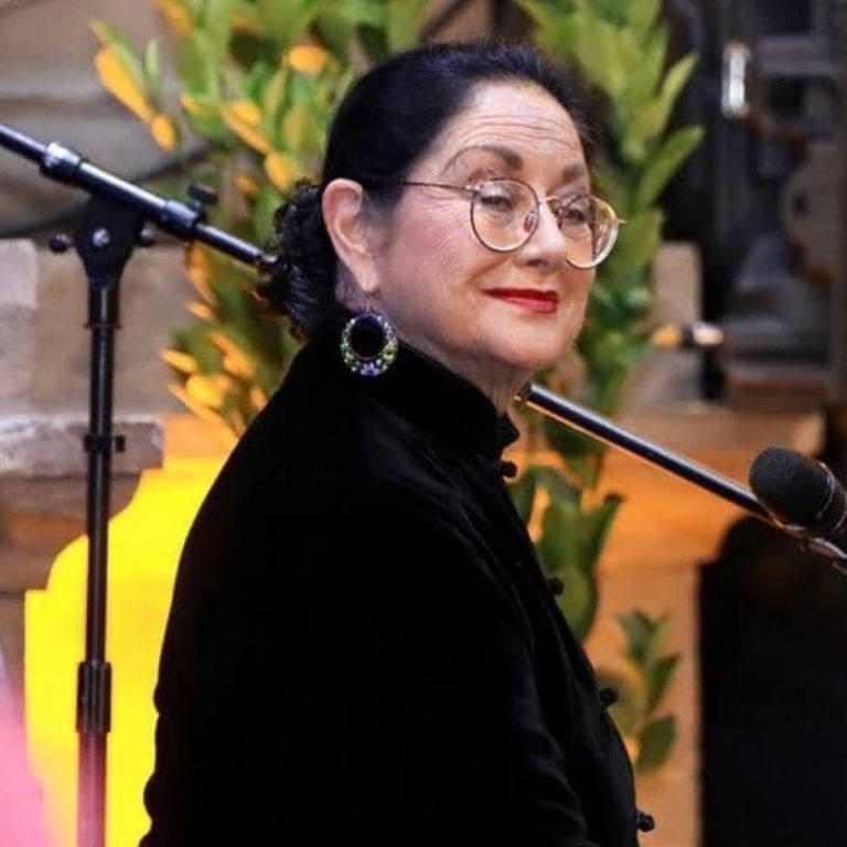 Angélica Aragón