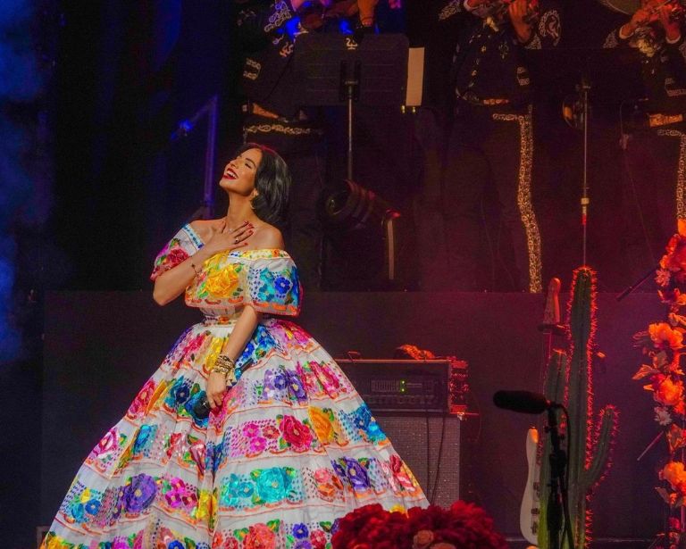 Fuente: Instagram @angela_aguilar_