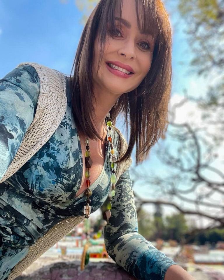 Gaby Spanic se inspiró en Jennifer Lopez y enamoró a todos | La Sabrosita