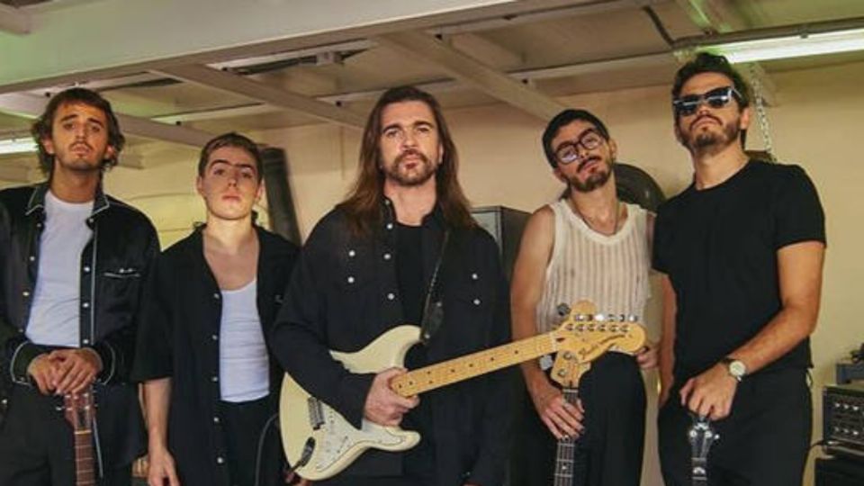 Morat y Juanes, posando. Fuente: Instagram @morat