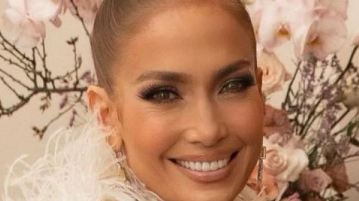 La clásica manicura de Jennifer Lopez que llama la atención por su sencillez