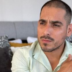 Otro más, Espinoza Paz se queda sin visa de trabajo para entrar a EU