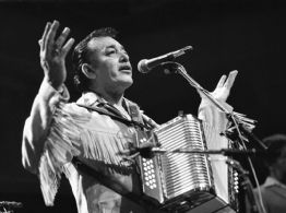 Fallece Leonardo “Flaco” Jiménez, leyenda del Tex-Mex y embajador del acordeón