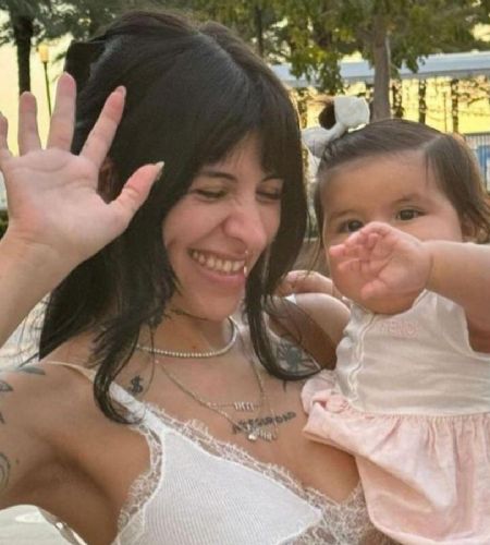 Familia de Nodal respalda a Cazzu por bienestar de su nieta Inti, asegura Javier Ceriani